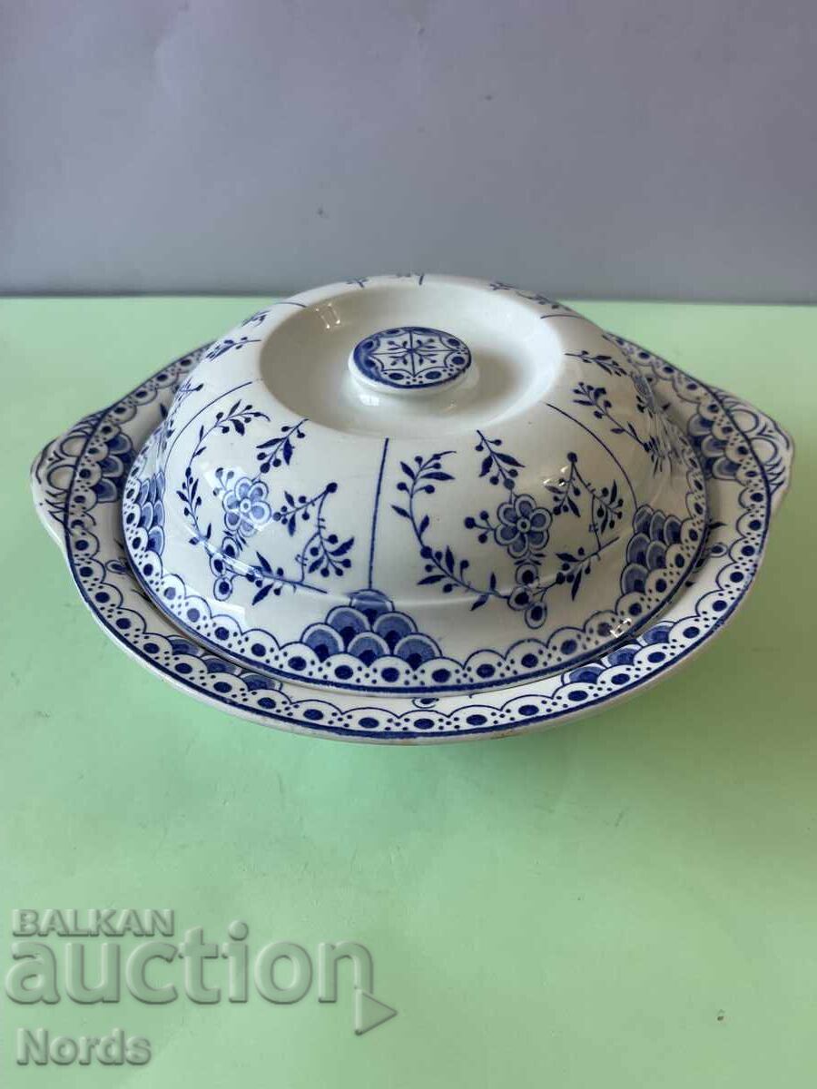 Wood&Sons Vintage English bowl with lid Saxon