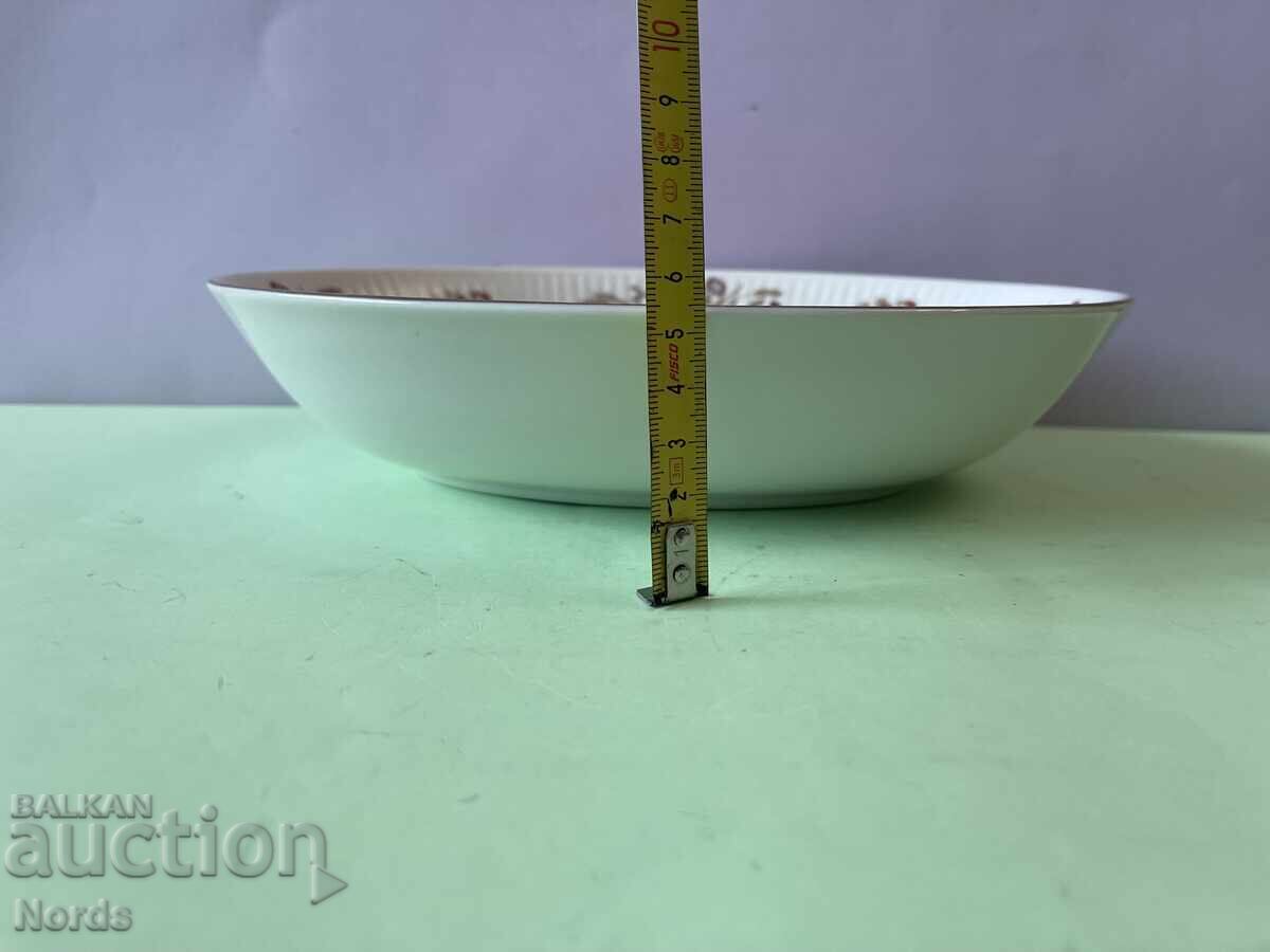 Auction  Royal Doulton porcelain platter