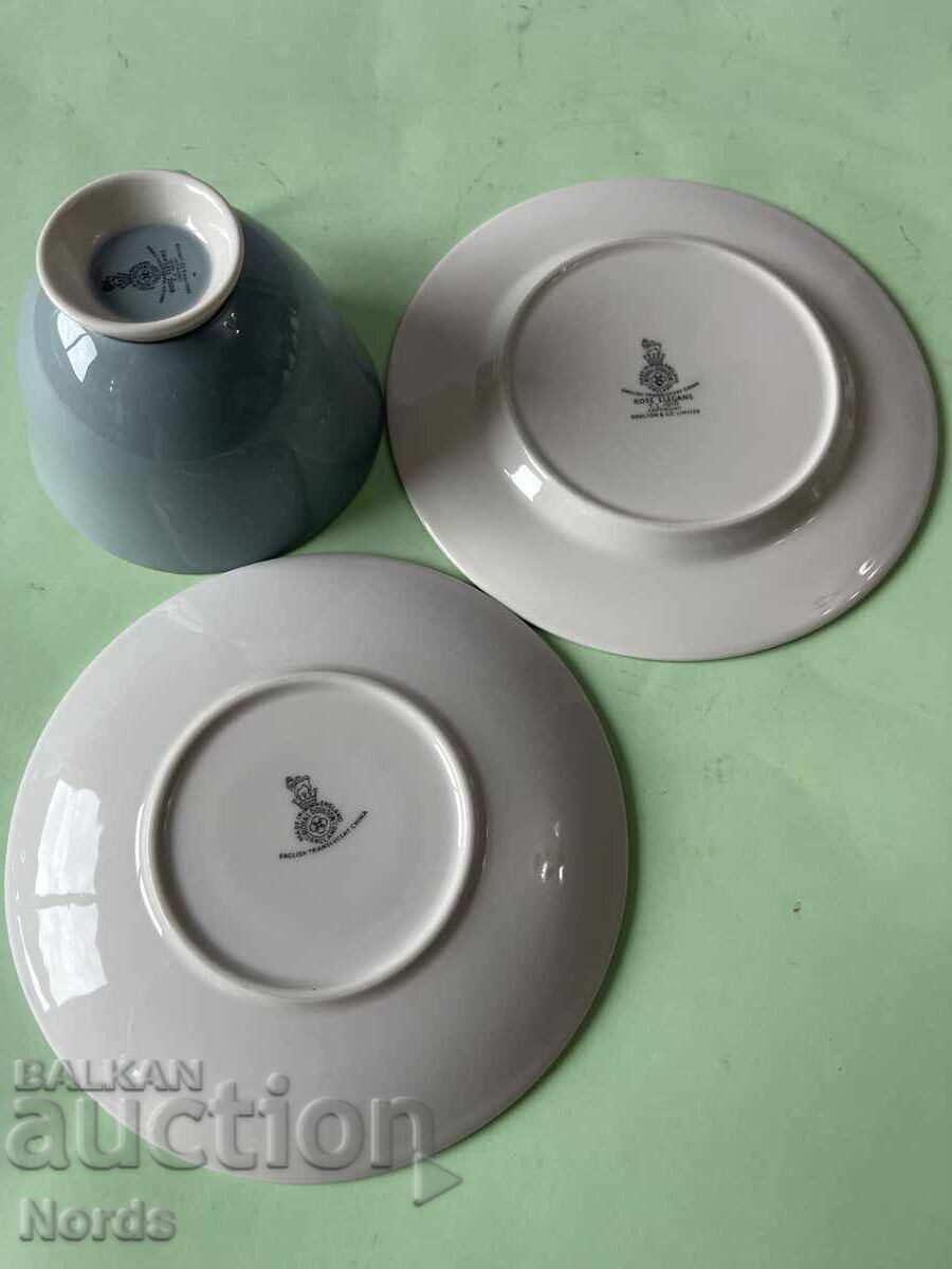 Royal Doulton three-piece tea set - 6