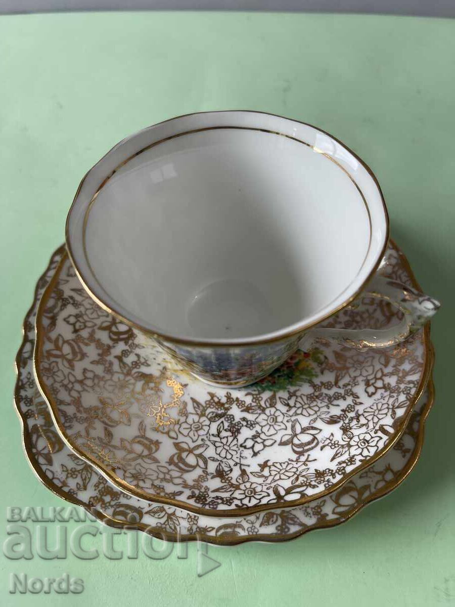 Auction  Beautiful English triple tea set