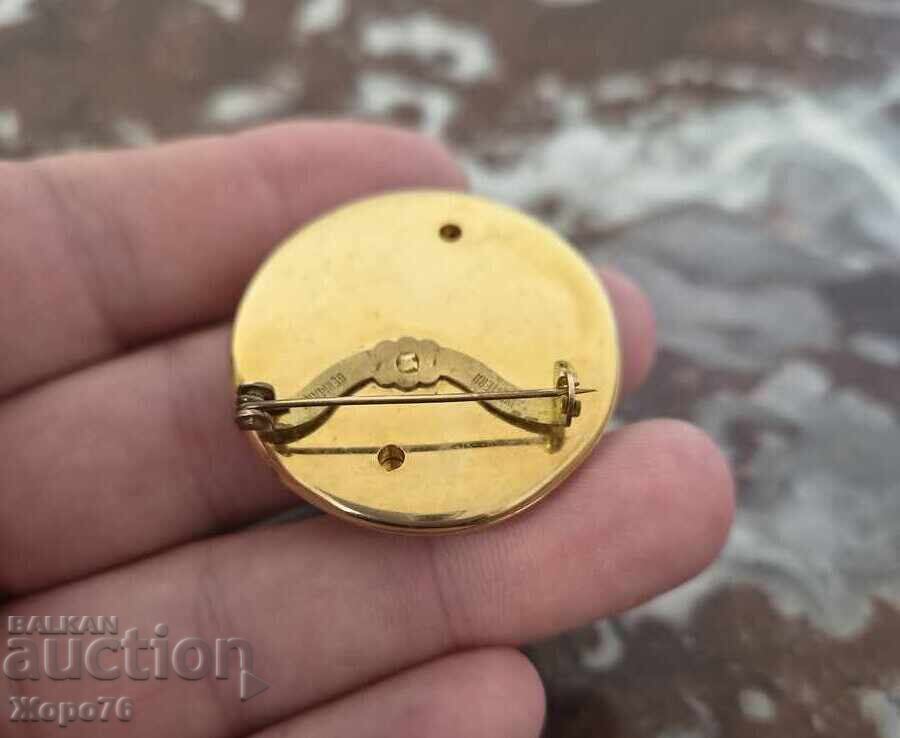 Brosă vintage placată cu aur, Germania de Vest, stil Renaștere etruscă cu preț € 15.00 | 29.34 BGN