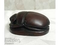 Vintage Αιγυπτιακό σκαραβαίος από καφέ μάρμαρο και στεατίτη