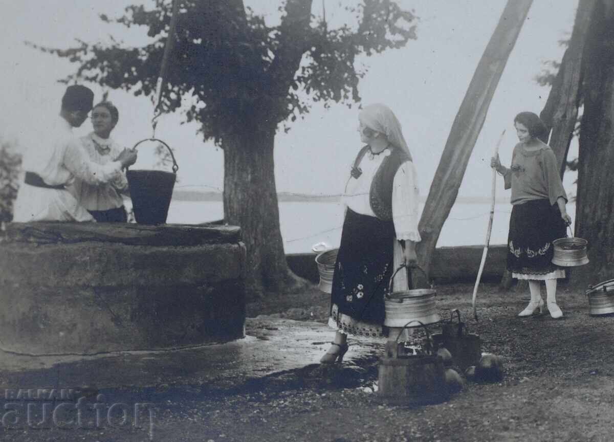 Pompă de apă manuală cu preț € 2.00 | 3.91 BGN