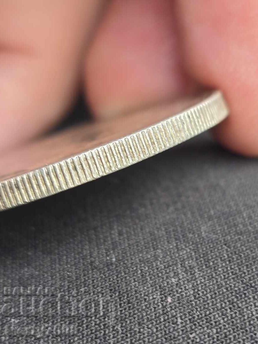 Licitație Dolar de argint Peace din 1922, compus din 90% argint