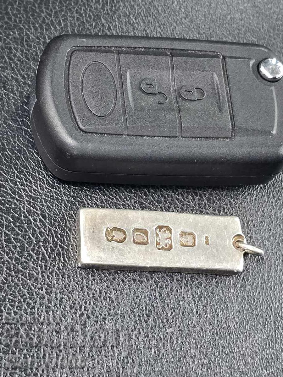 Medalionul este confecționat din argint pur !!! - 6