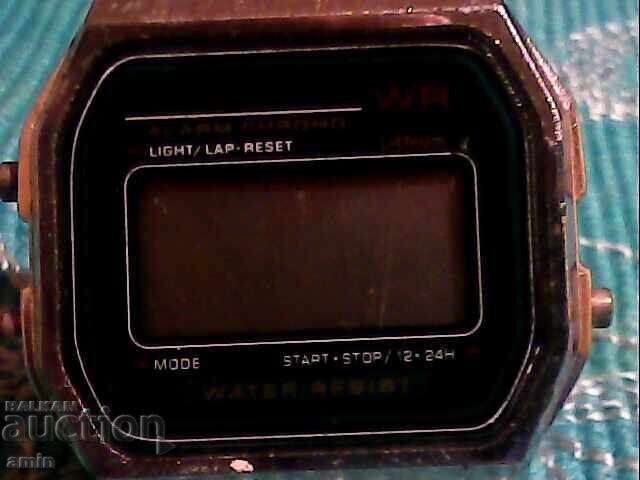 Lot of 4 watches with price € 10.00 | 19.56 BGN