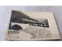 Φωτογραφία Στρατιωτικό στρατόπεδο σε υπό κατασκευή δρόμο