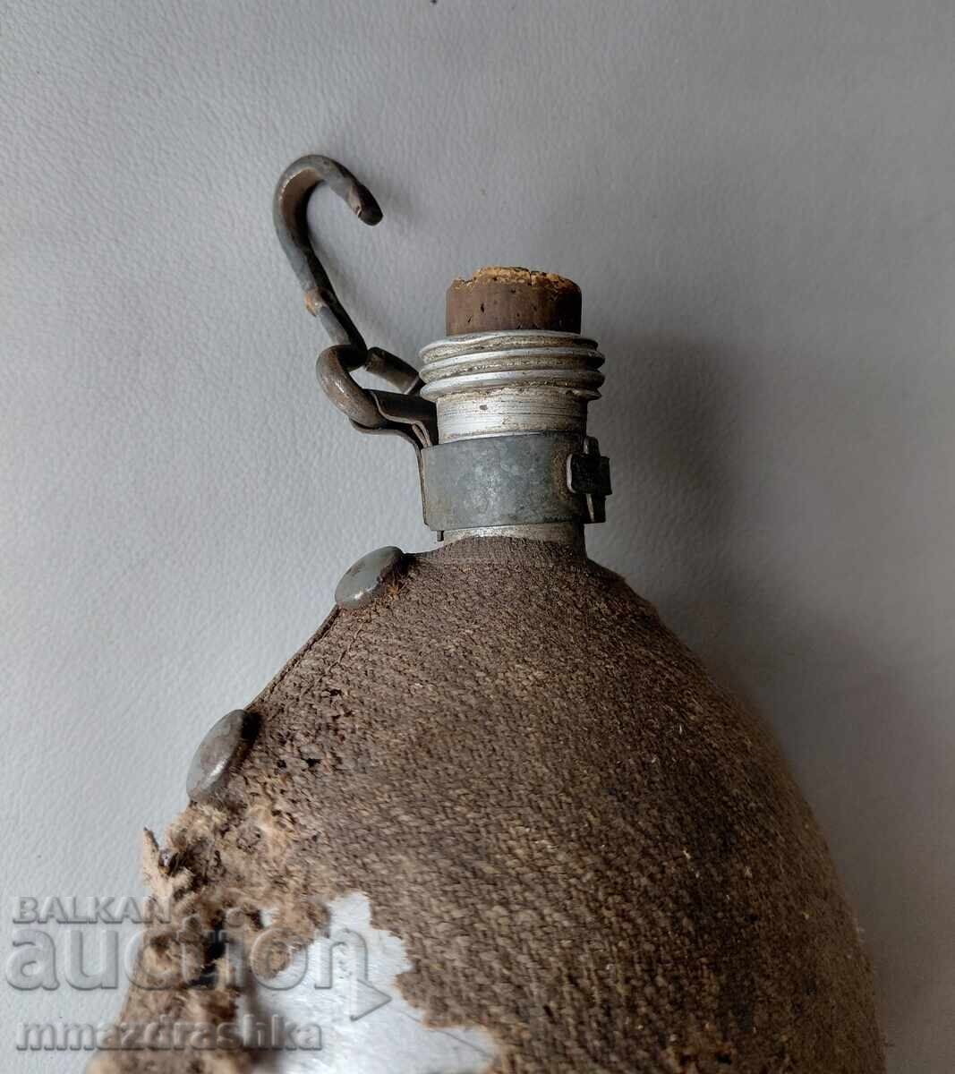 Very old canteen with price € 0.01 | 0.02 BGN