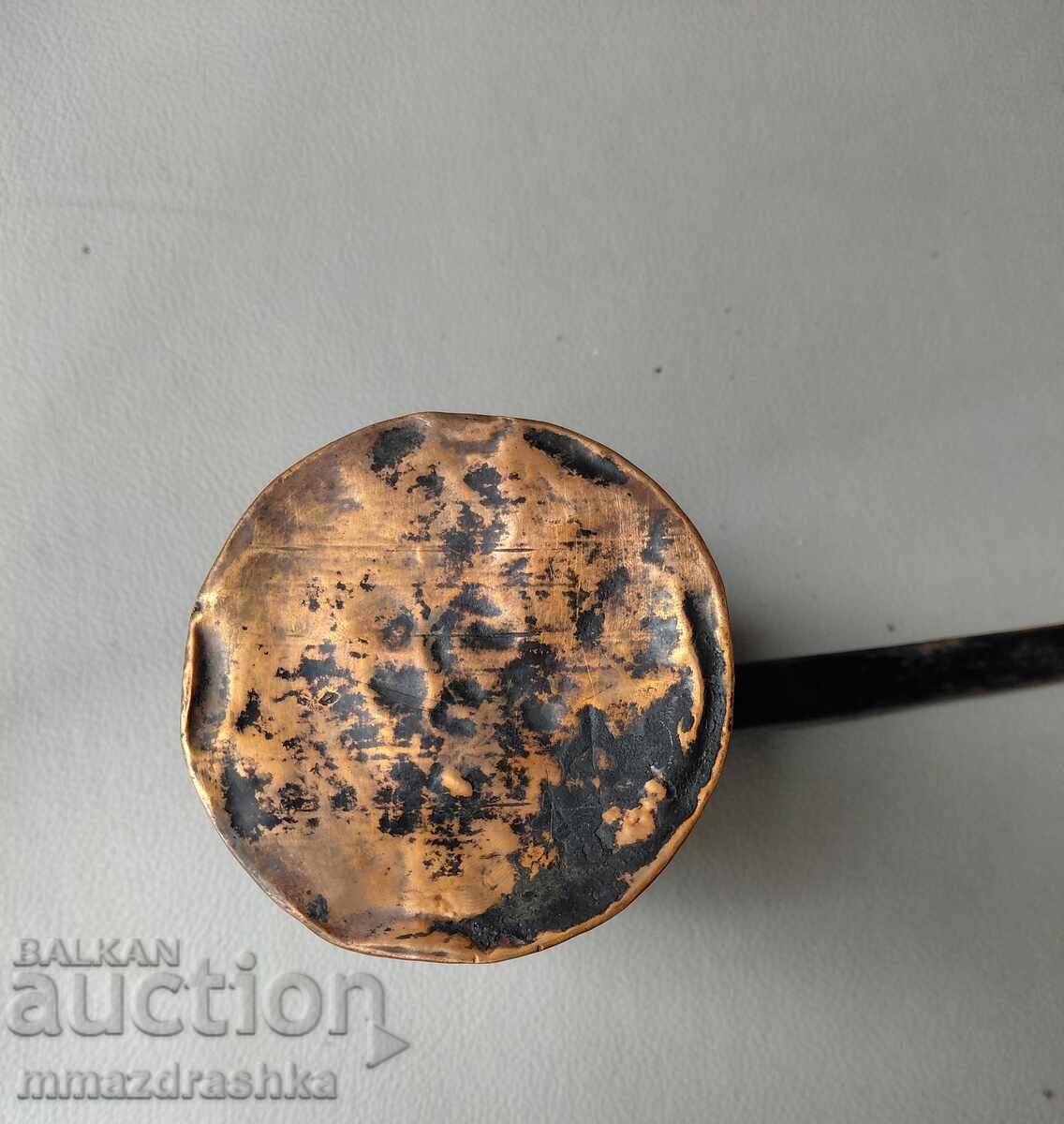 Auction  Old copper kettle