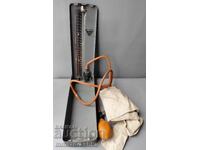 Tensiometru cu mercur vechi de 100 de ani