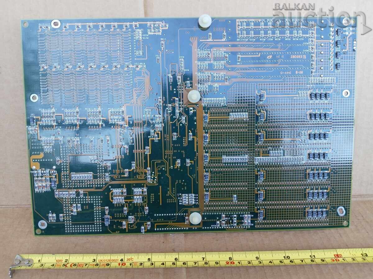 OPTI placă de bază veche pentru calculator anii '80 - 6