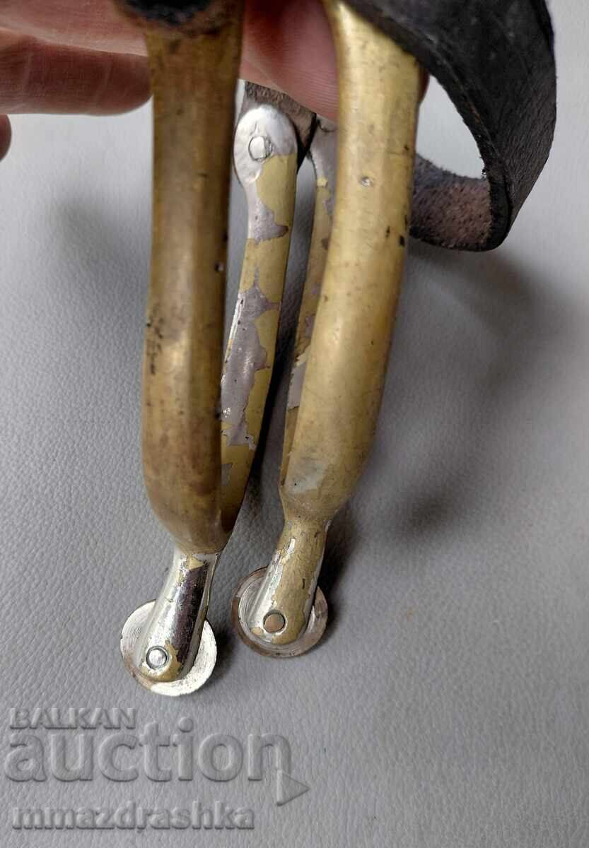 Spuri pentru călărie cu preț € 0.01 | 0.02 BGN