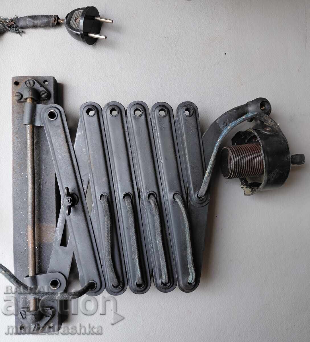 100-year-old industrial lamp - 7