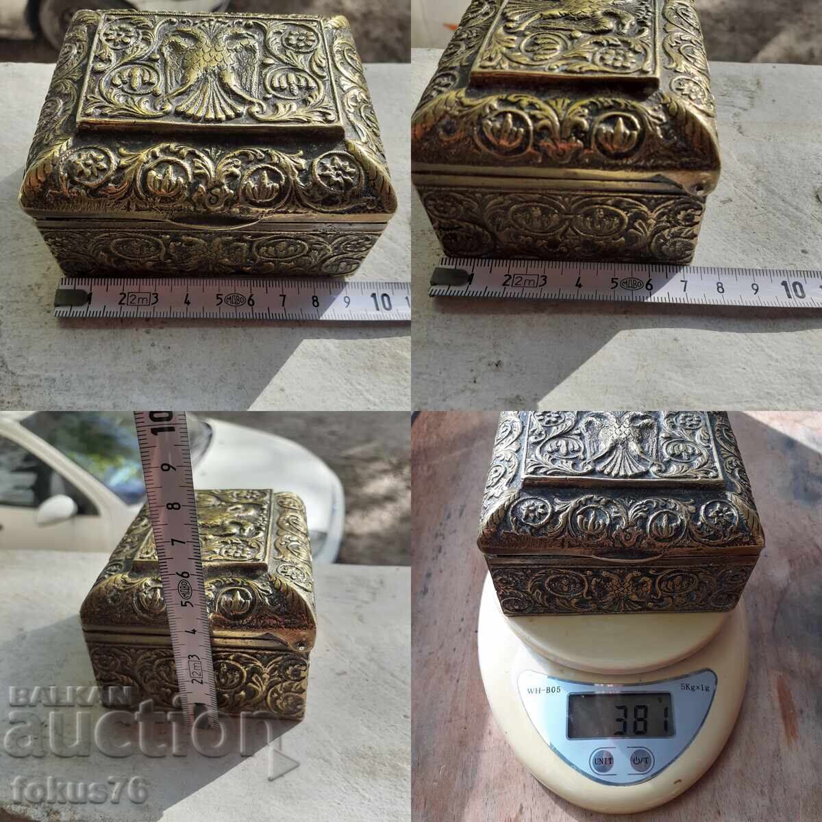 Cutie antică veche unică - bronz masiv - 7