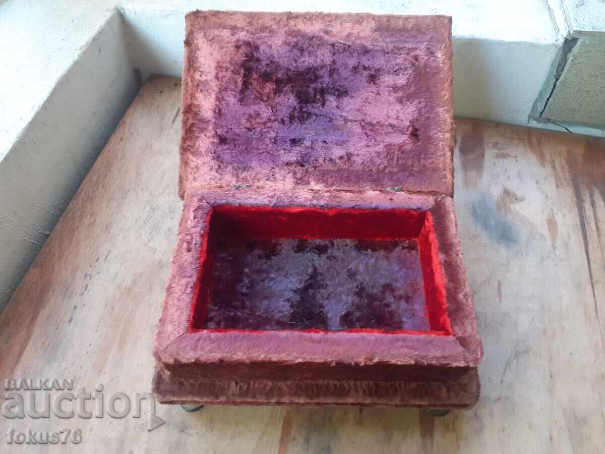 Уникална стара антикварна кутия - 6