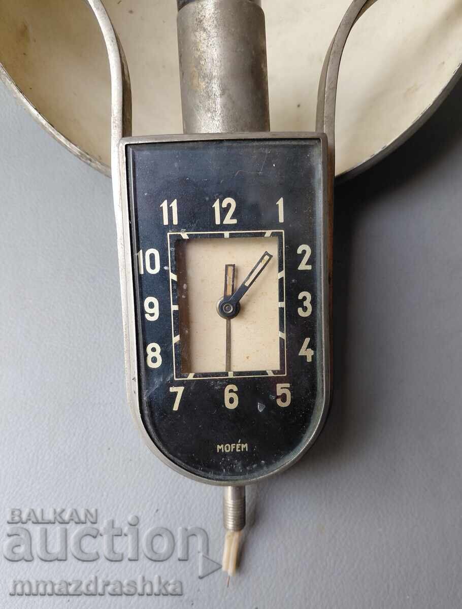 Lamp with clock, 1930 with price € 0.70 | 1.37 BGN