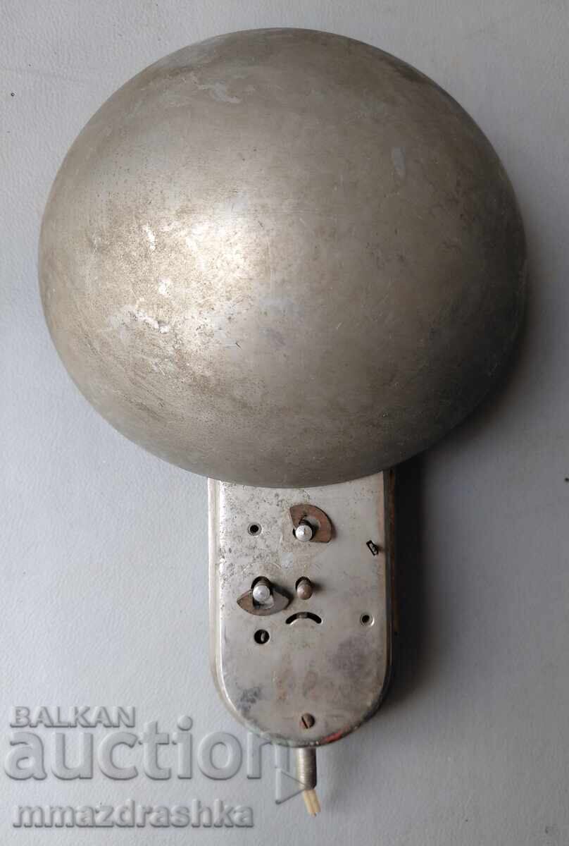 Delivery of Lamp with clock, 1930