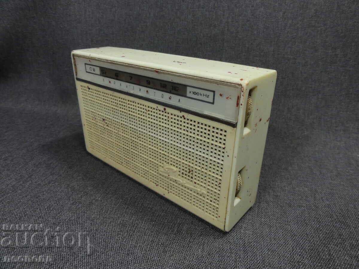 БЗЦ СТАР РЕТРО СОЦ НРБ ТРАНЗИСТОР РАДИО ЕХО с цена € 0.01 | 0.02 лв.