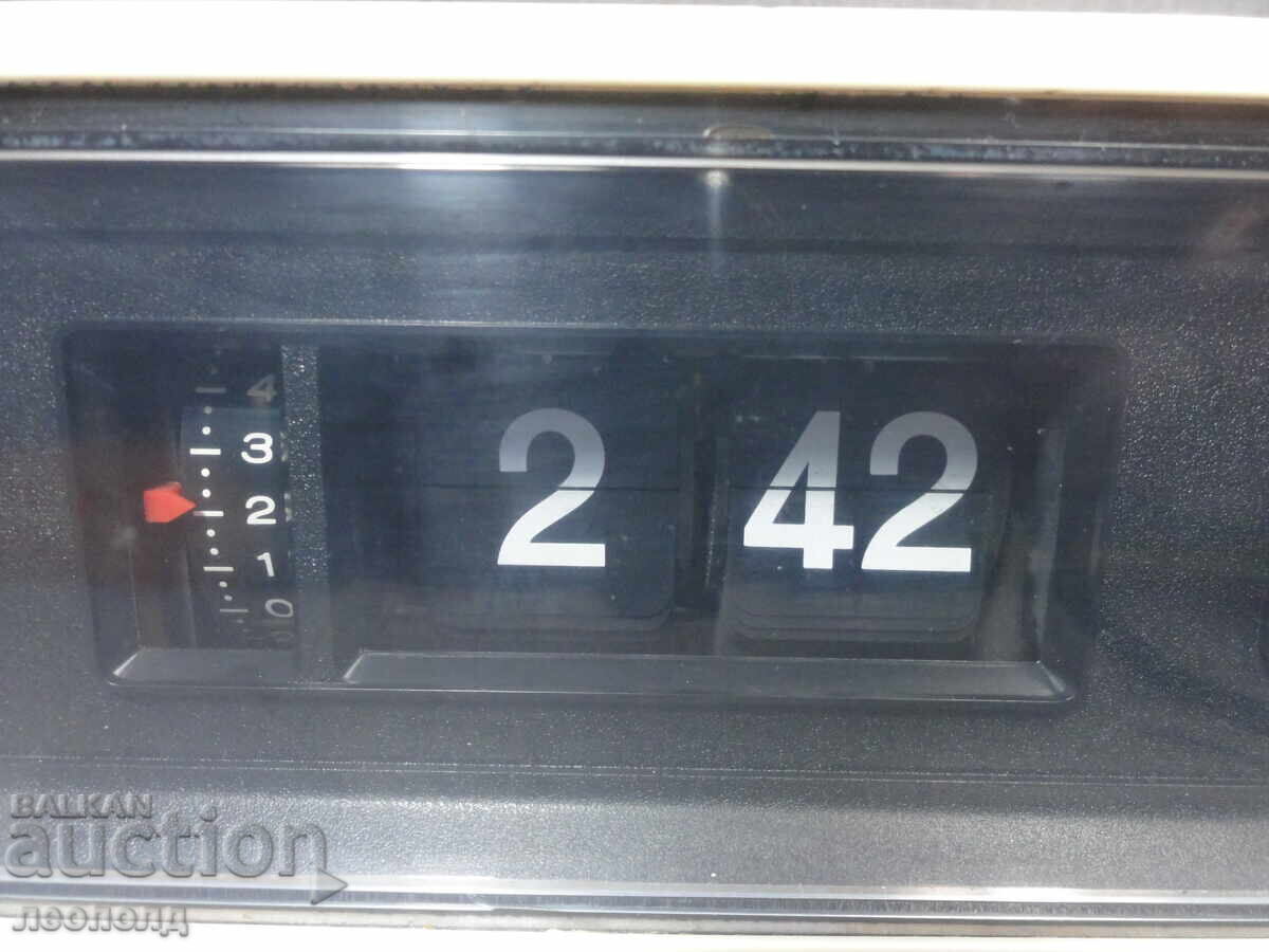 БЗЦ СТАР РЕТРО ТРАНЗИСТОР РАДИО ЧАСОВНИК ELITE RADIO UHR - 7