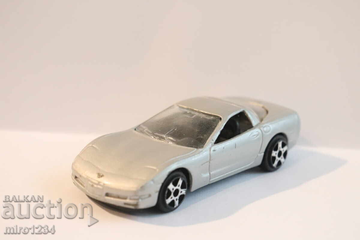 Licitație 1/64 MAISTO CHEVROLET CORVETTE MAȘINUȚĂ JUCĂRIE MODEL