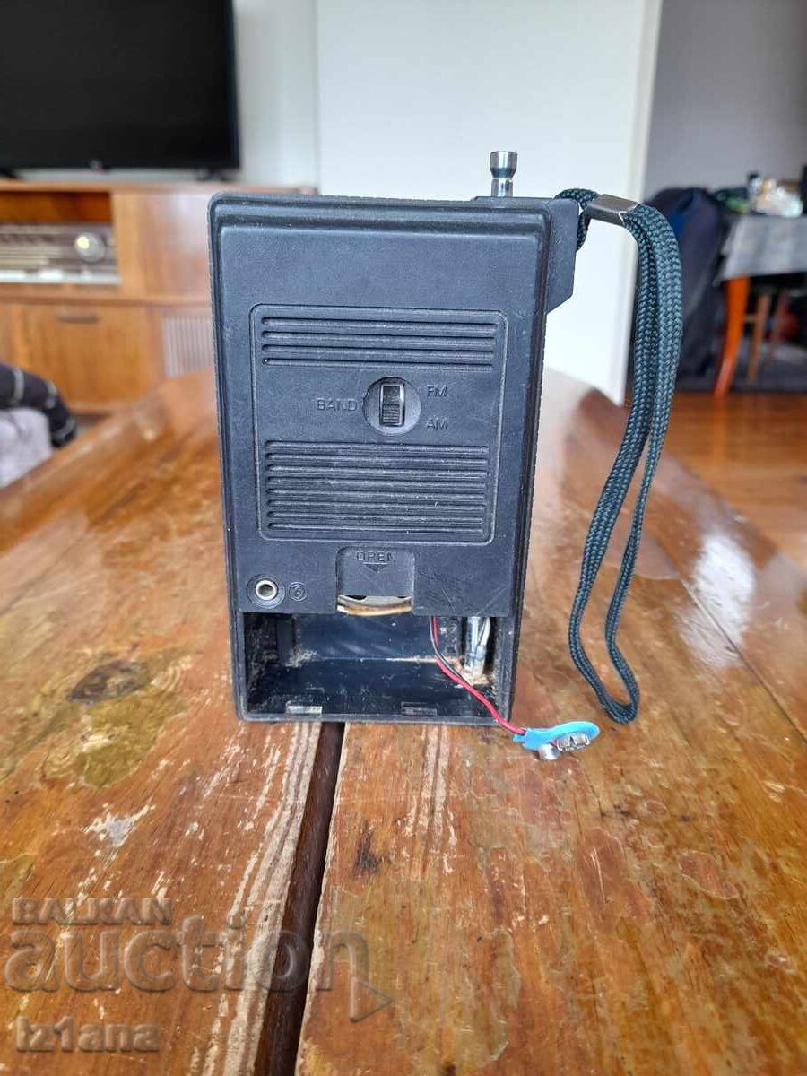 Licitație Radio vechi, radioreceptor Sanyo RP5040A