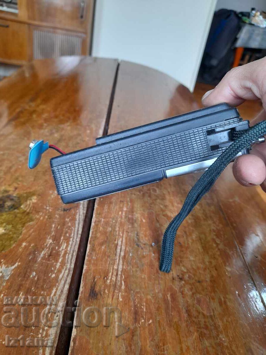 Livrarea Radio vechi, radioreceptor Sanyo RP5040A