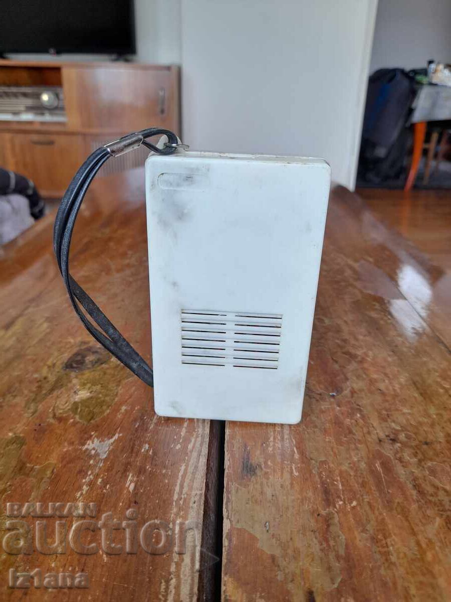 Licitație Radio vechi, receptor radio New National