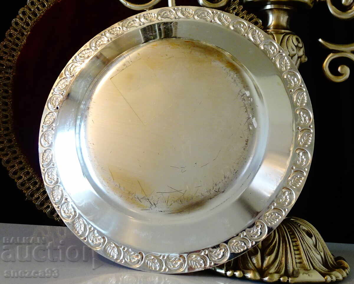 Auction  Silver-plated brass plate, plaque, table tennis
