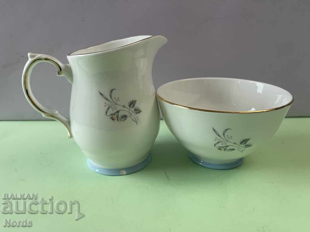 Royal Grafton Английски порцеланов лот с цена € 0.01 | 0.02 лв.