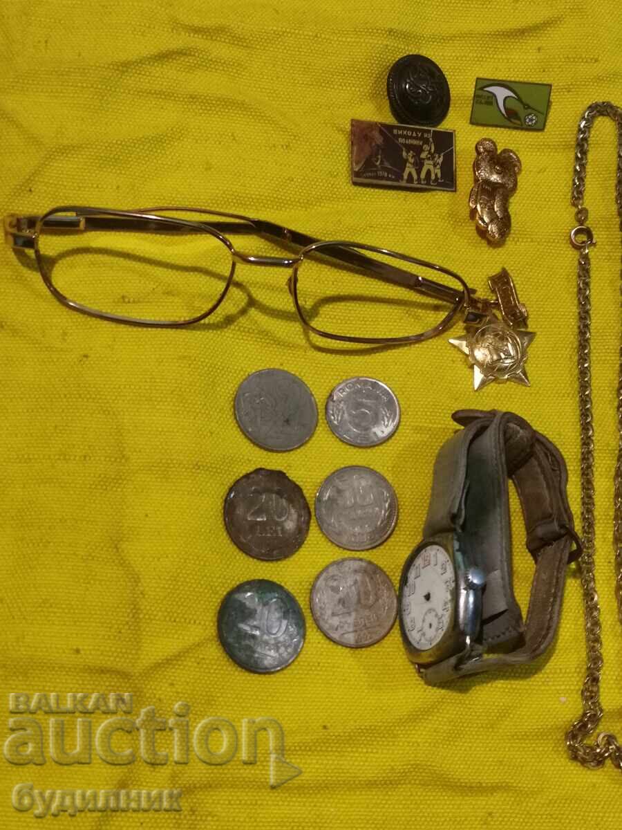 Lot. Lichidare. Preț de pornire 0. Lansez peste 100 de licitații. Aruncați o privire