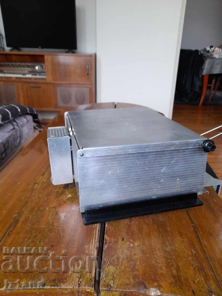 Licitație Grătar vechi pentru sandvișuri, Party Grill Acosta AKA