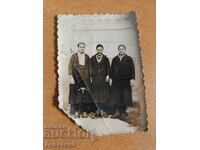 Πορτρέτο τριών γυναικών από το χωριό