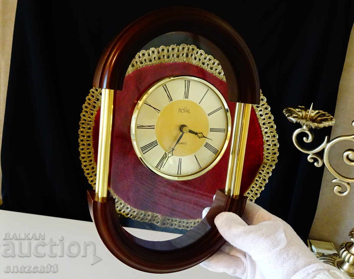 Δημοπρασία Γερμανικό επιτοίχιο ρολόι Royal, επιχρυσωμένο