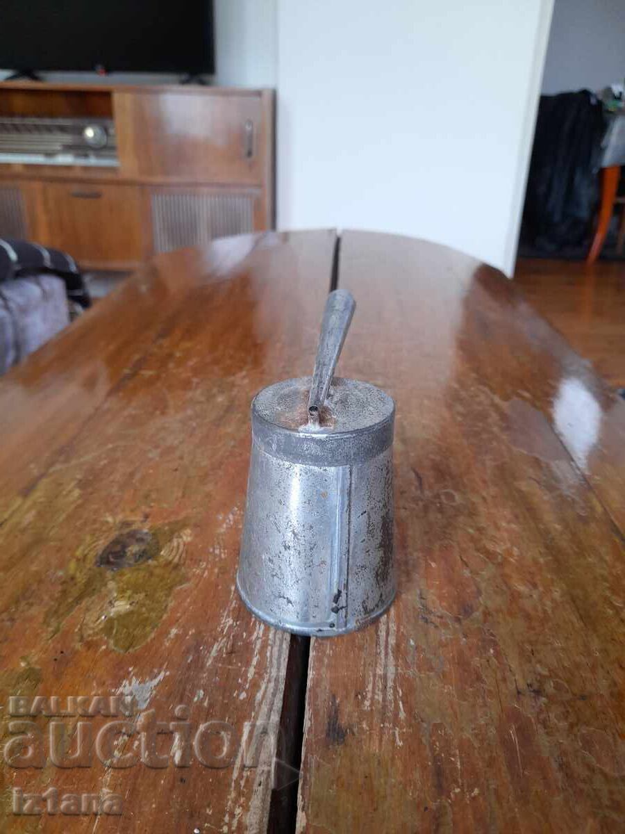 Pulverizator Vechi cu preț € 11.00 | 21.51 BGN
