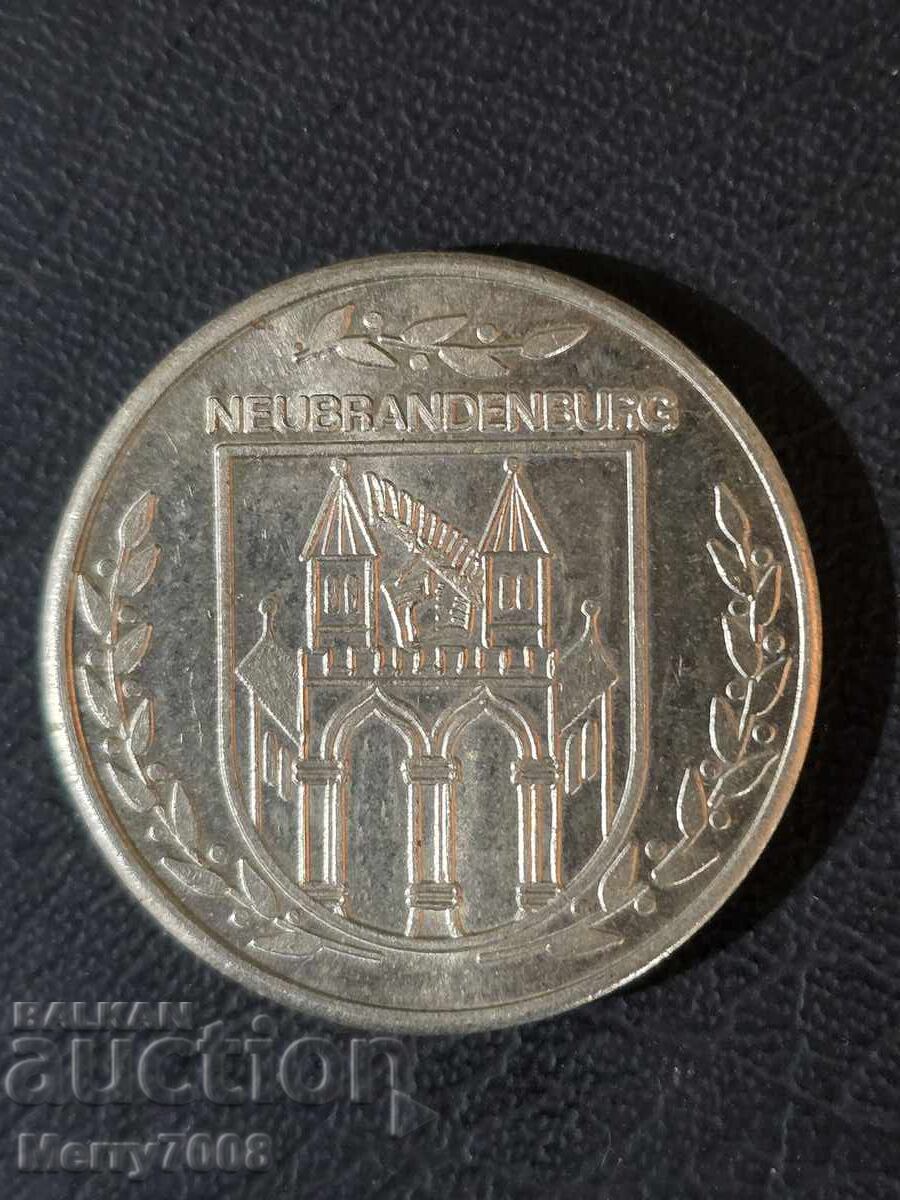 Vând monedă din Neubrandenburg, Germania !!! cu preț € 8.00 | 15.65 BGN