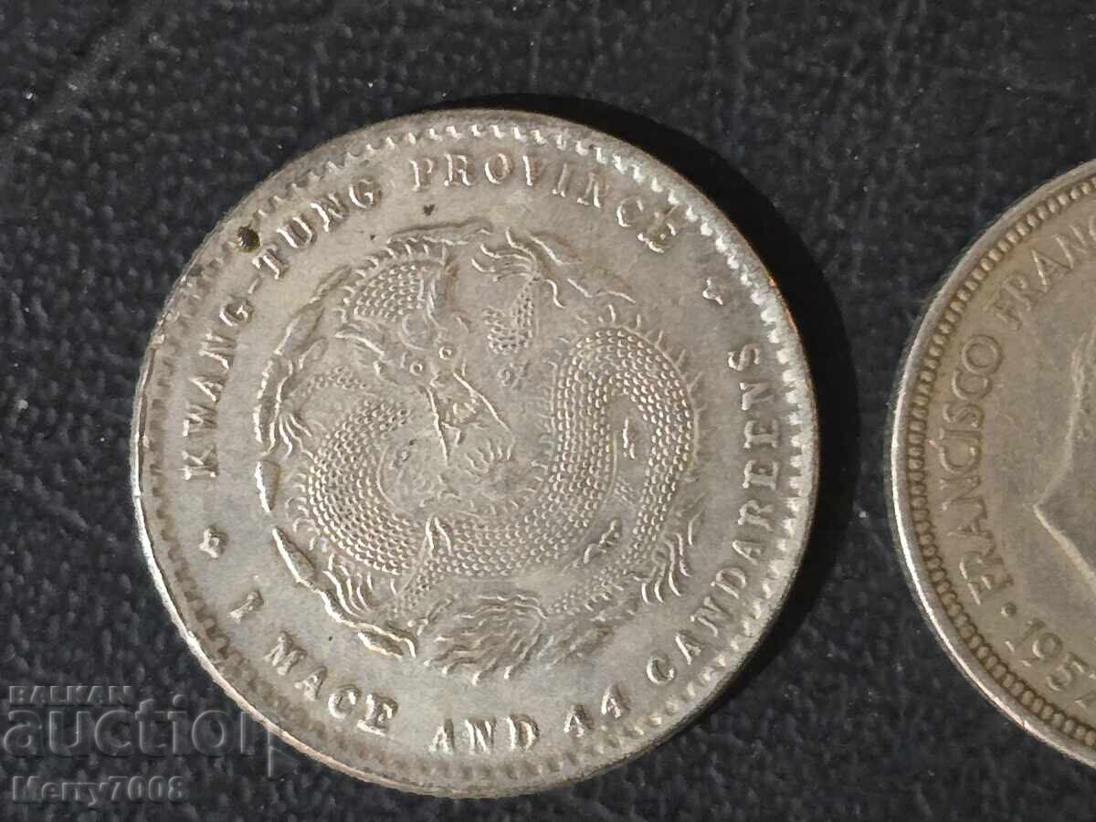 Монета от провинция Гуандун, Китай, с номинал 1 мейс и 4 кан с цена € 55.00 | 107.57 лв.