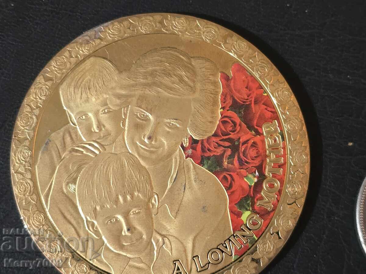 Аукцион Позлатен колекционерски медал, посветен на принцеса Даяна !