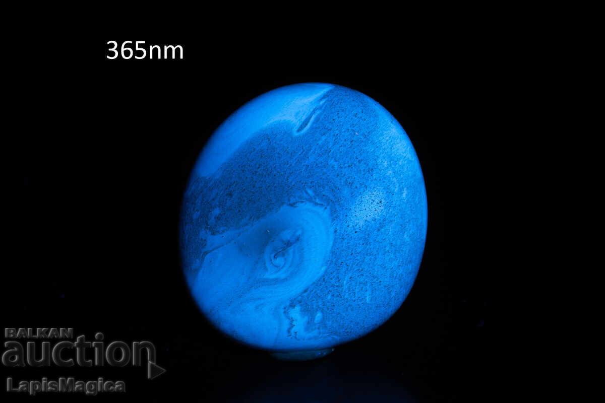 Μπλε κεχριμπάρι από την Ινδονησία 43.8ct γυαλισμένο