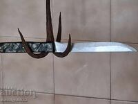 Vechi cuțit de bucătărie de Târnovo, lamă tip pumnal