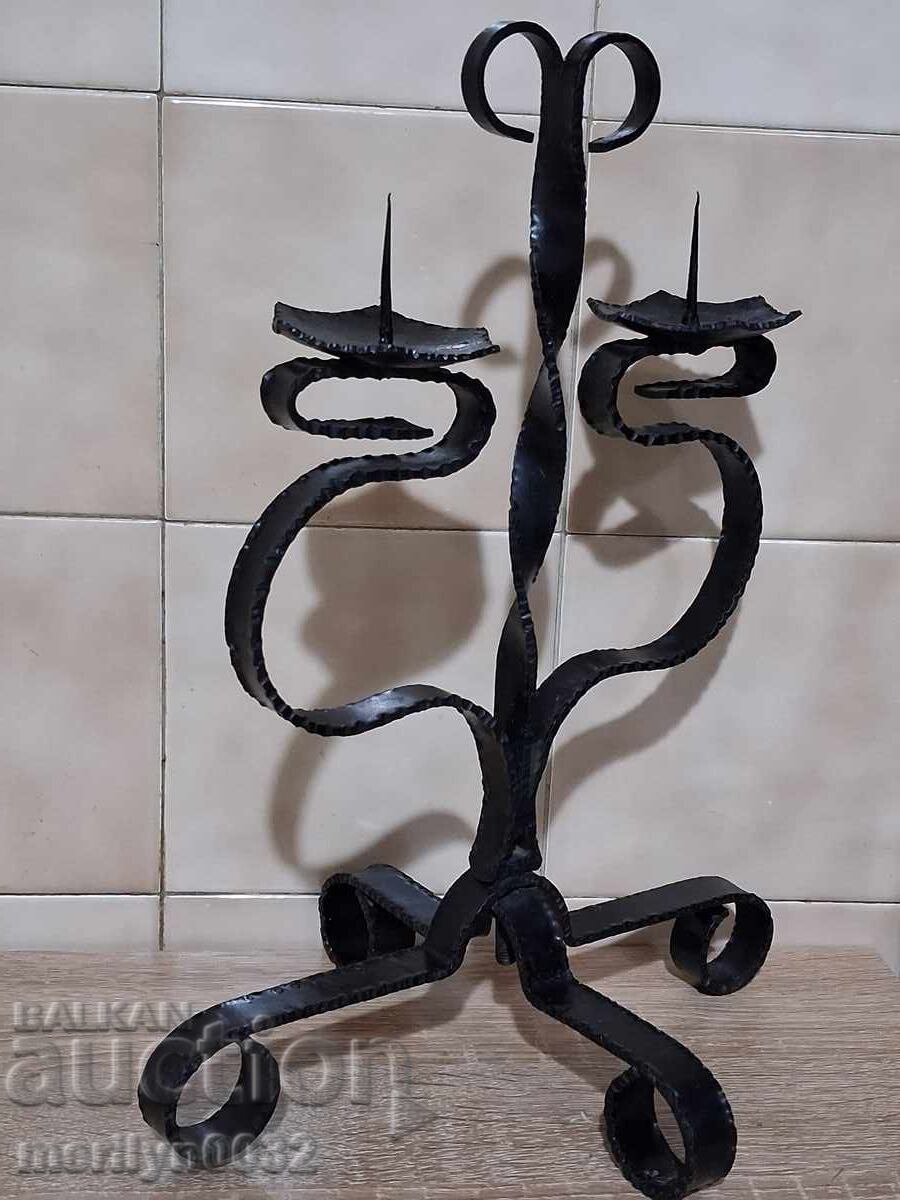 Livrarea Lampă veche de sfeșnic din fier forjat