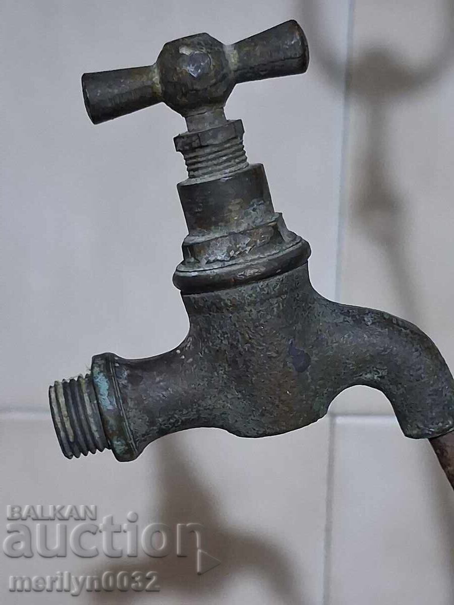 Αντίκα μπρούτζινη βρύση μινιατούρα με τιμή € 22.45 | 43.91 BGN