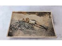 Φωτογραφία Νεαρό κορίτσι στην παραλία