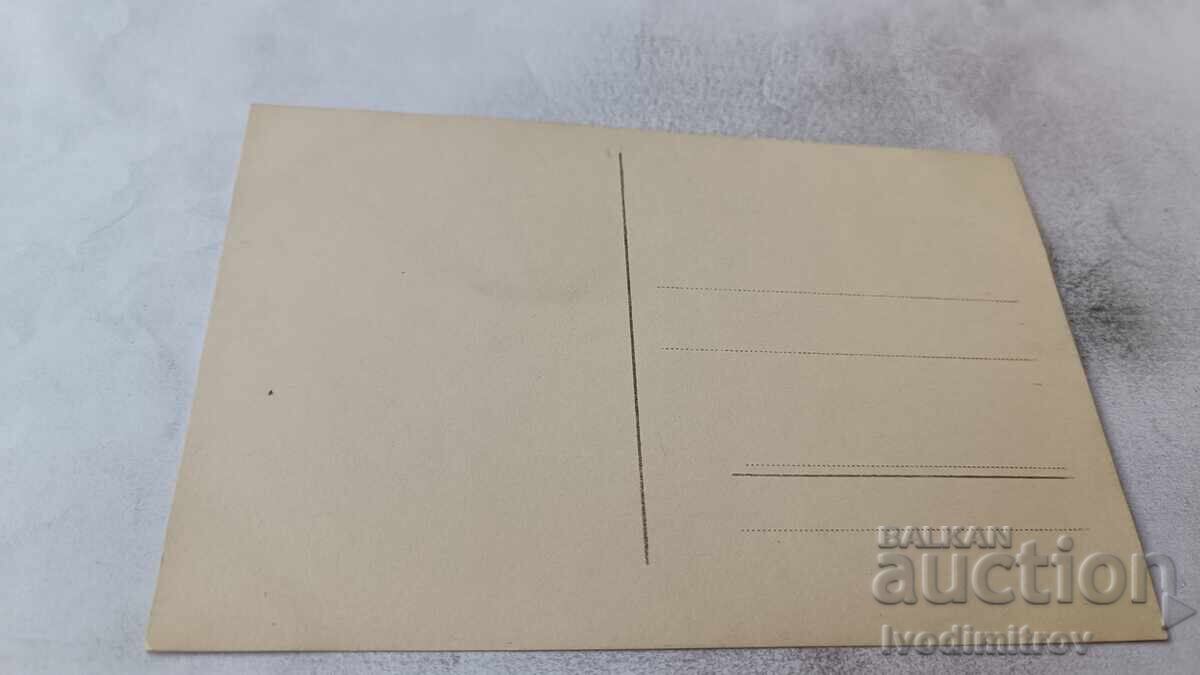 Fotografie ofițer citind un document pe frontul Primului Război Mondial cu preț € 2.43 | 4.75 BGN