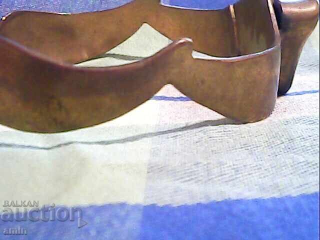 Licitație Brățară vintage din bronz cu piatră naturală de ochi de tigru