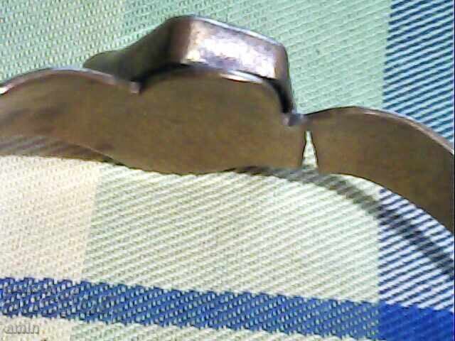 Livrarea Brățară vintage din bronz cu piatră naturală de ochi de tigru