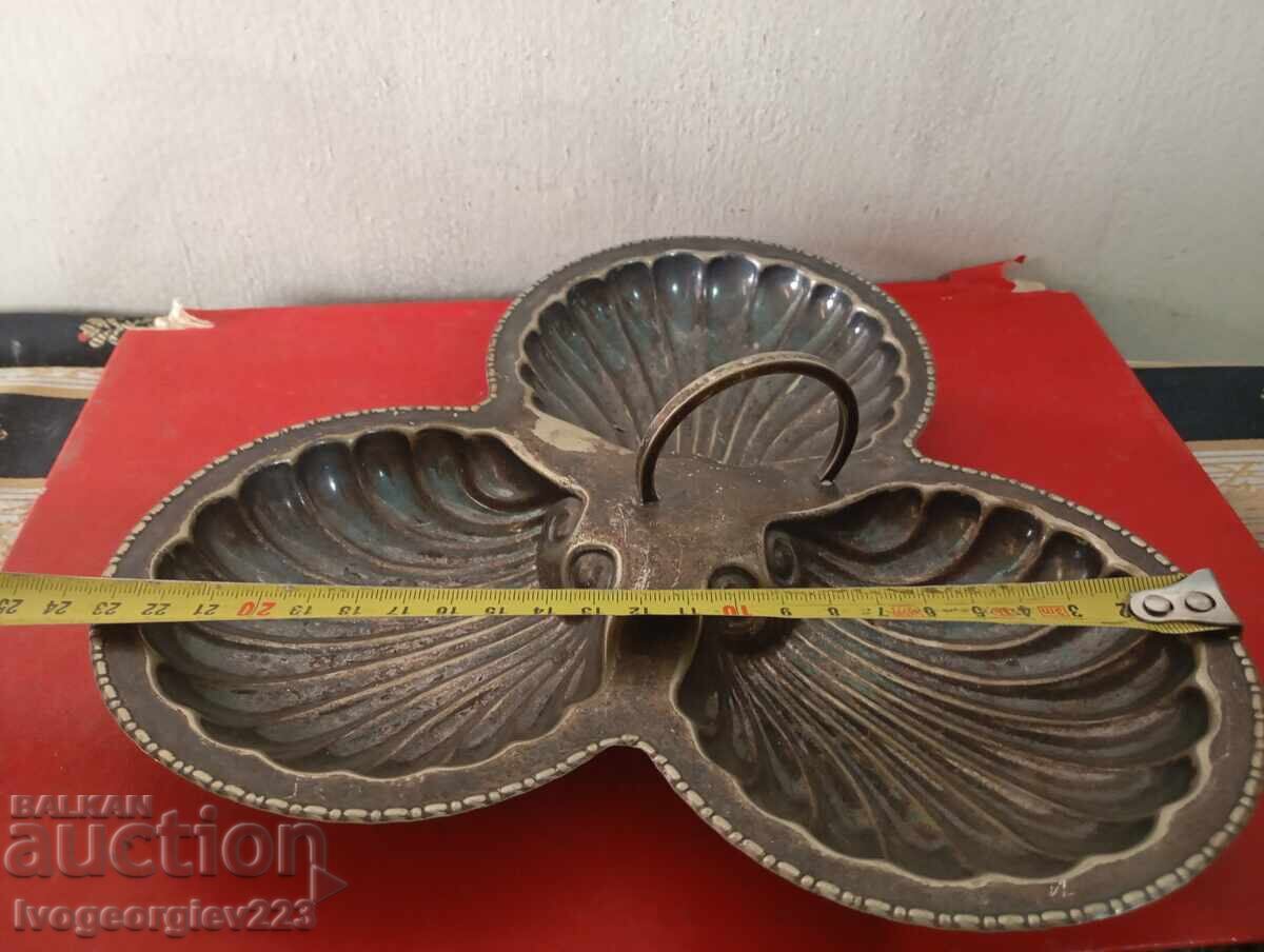 Δημοπρασία art deco επάργυρο μπολ με παξιμάδια