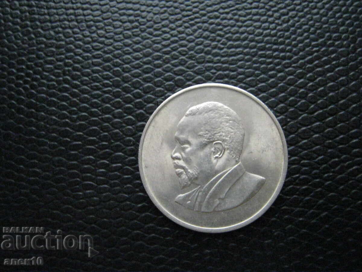 Kenya 1 șiling 1967 z cu preț € 0.45 | 0.88 BGN
