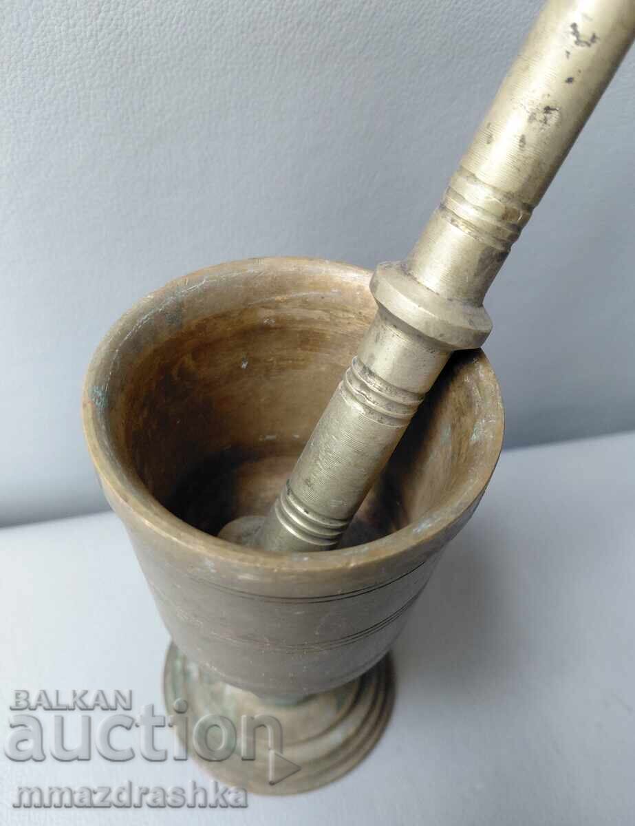 Mortar de bronz cu preț € 8.86 | 17.33 BGN