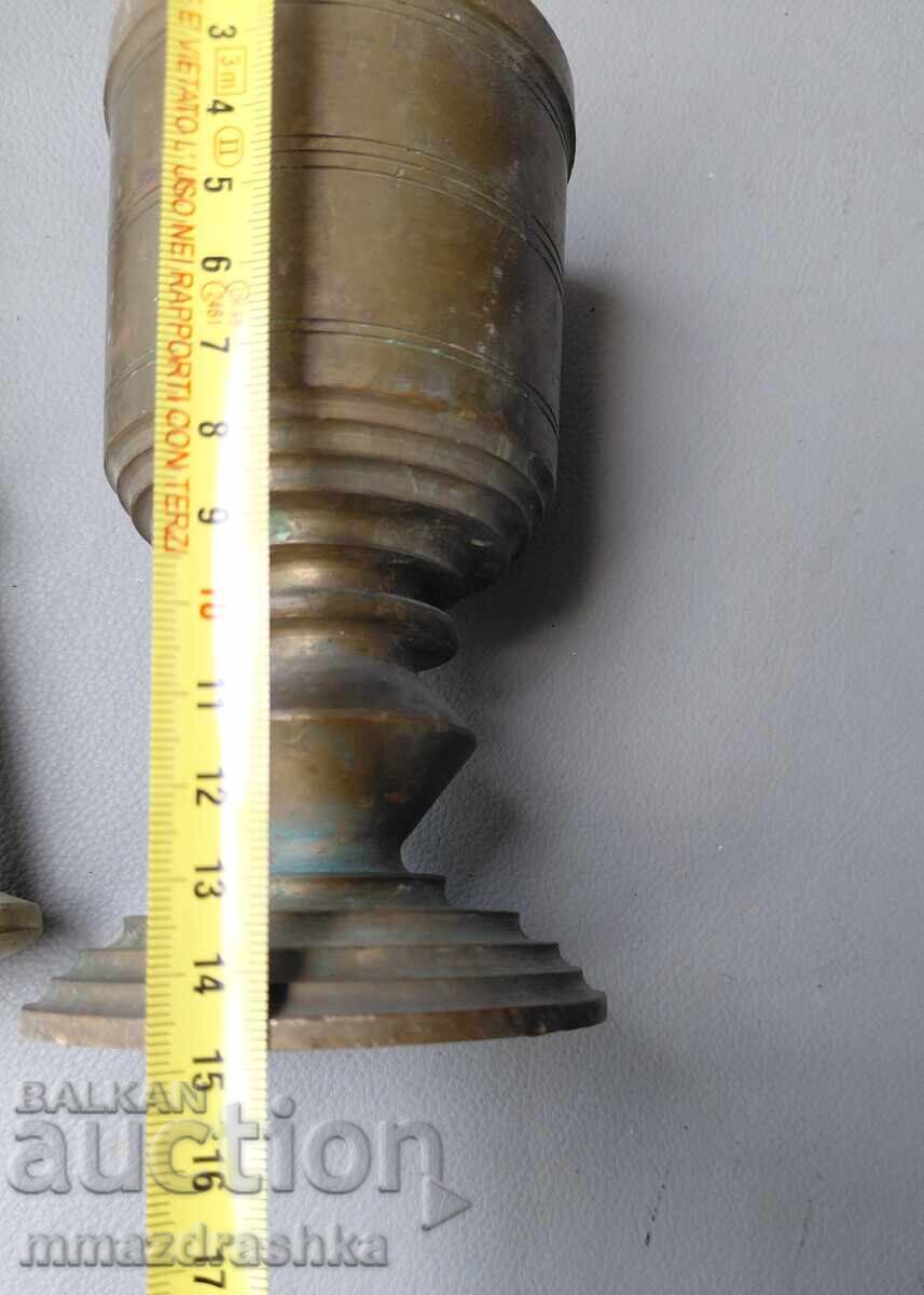 Livrarea Mortar de bronz