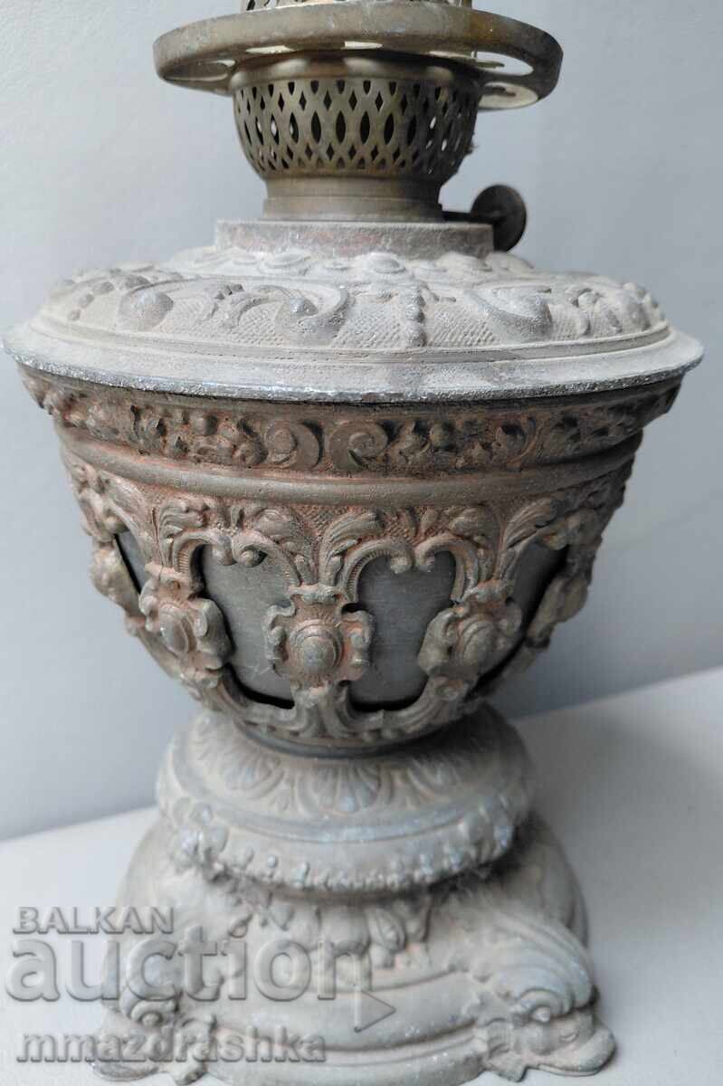 19th-century kerosene lamp with price € 1.09 | 2.13 BGN